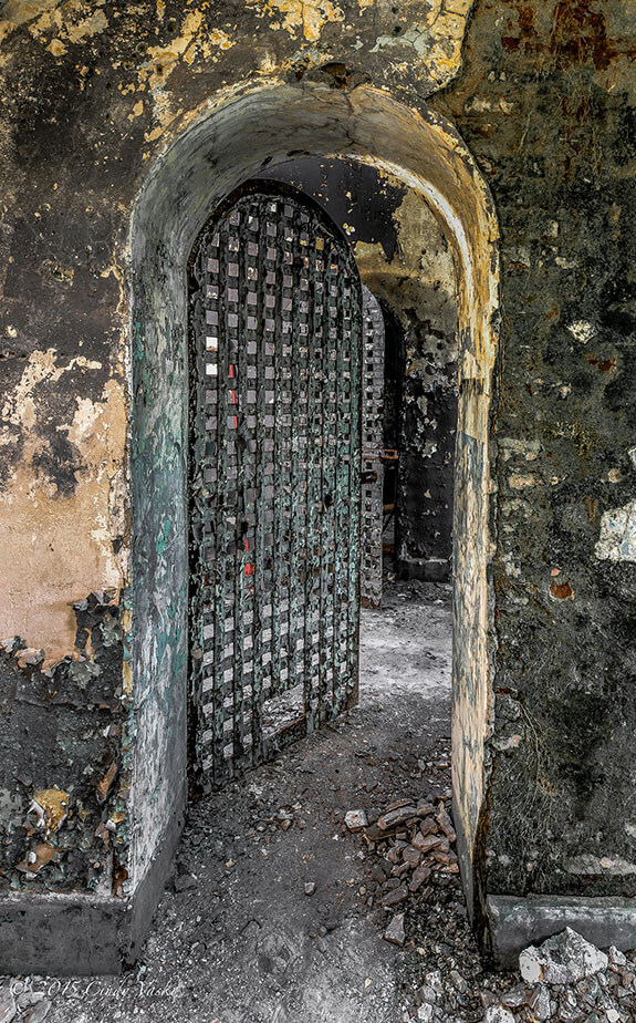 Holmesburg Prison